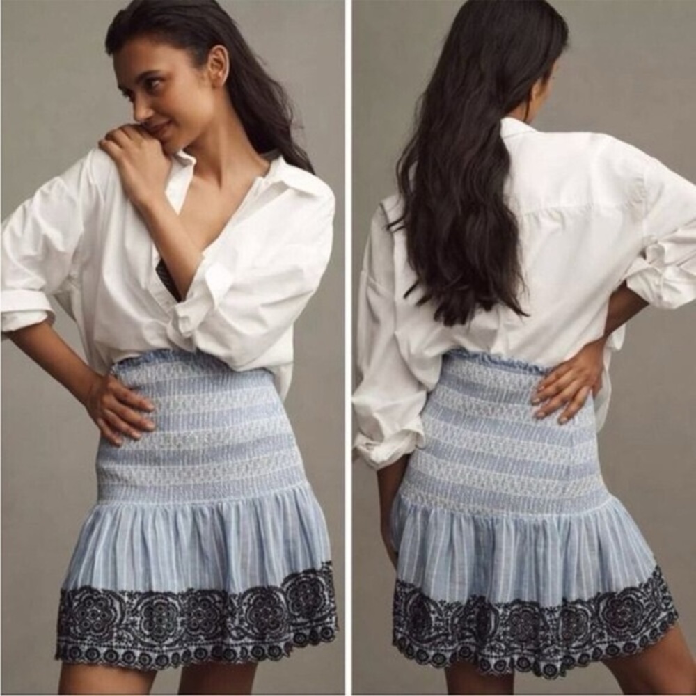 Maeve Anthropologie Blue Smocked Linen Embroidered Mini Skirt‎ Medium Coquette
